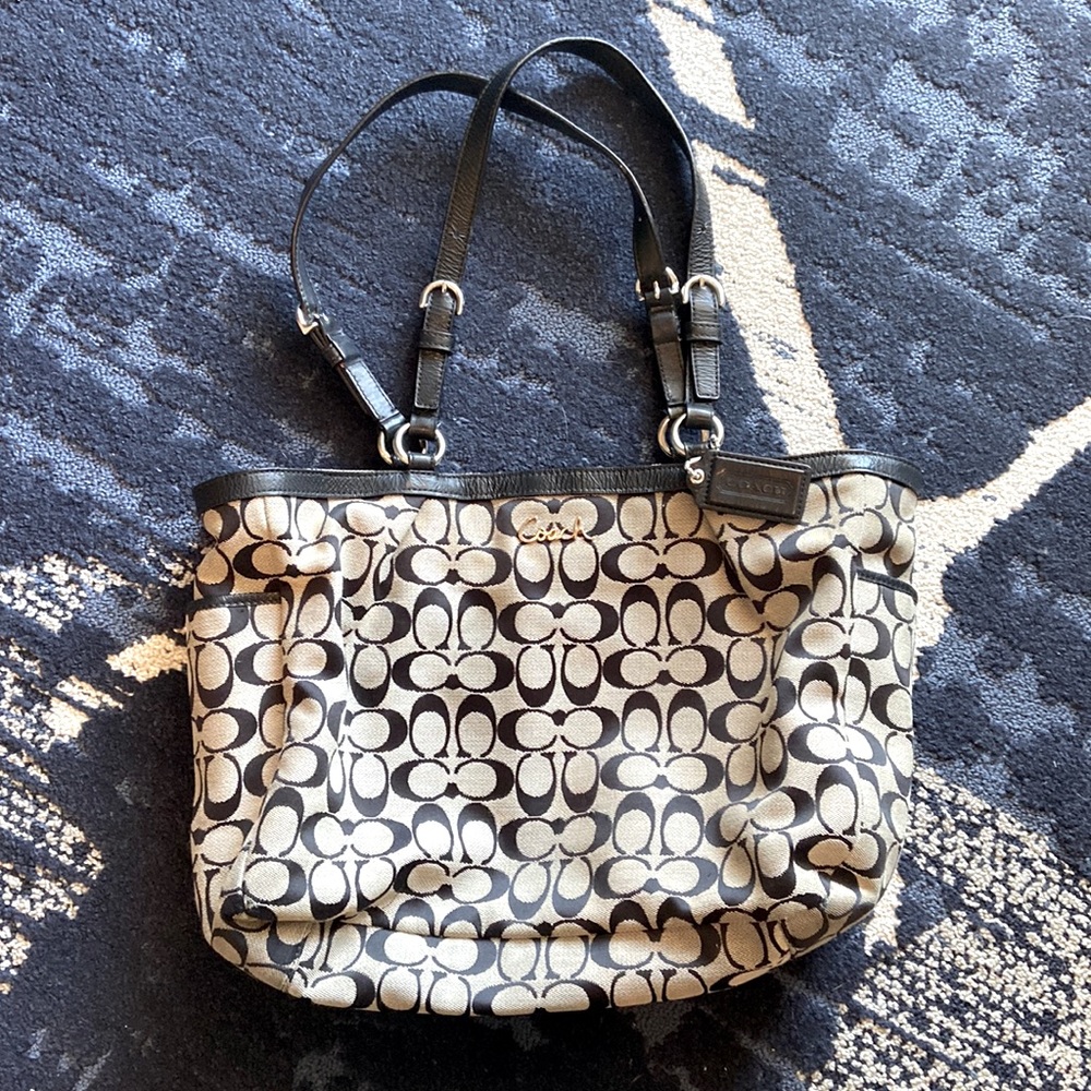 COACH Purse - Large over the shoulder